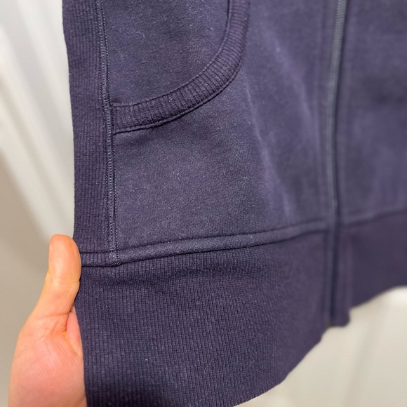 Lululemon Scuba Hoodie Fleece Interior Deep Purple Sz 8 - Picture 8 of 12